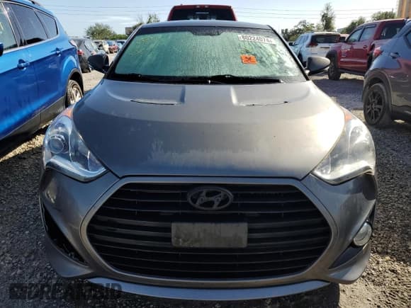 ✅ 2013 Hyundai Veloster Turbo • VIN: KMHTC6AE2DU095611 • Lot: 80224074. Wystawiony na Copart z przebiegiem Nie podano. Bezpłatny archiwum sprzedaży aukcyjnych z USA i szczegółowy raport historii pojazdu na DreamBid. Zdjęcie 5.
