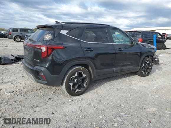 ✅ 2024 Kia Seltos EX • VIN: KNDER2AAXR7477148 • Lot: 82370185. Wystawiony na Copart z przebiegiem 74 006 mil. Bezpłatny archiwum sprzedaży aukcyjnych z USA i szczegółowy raport historii pojazdu na DreamBid. Zdjęcie 3.