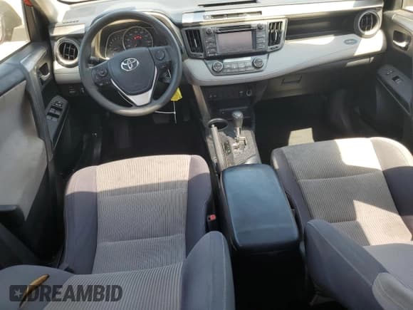 ✅ 2015 Toyota RAV4 XLE • VIN: JTMRFREV7FD105201 • Lot: 69304795. Wystawiony na Copart z przebiegiem 134 872 mil. Bezpłatny archiwum sprzedaży aukcyjnych z USA i szczegółowy raport historii pojazdu na DreamBid. Zdjęcie 8.