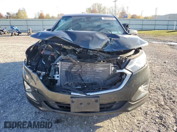 ✅ 2018 Chevrolet Equinox LT • VIN: 3GNAXSEV4JL337055 • Lot: 90546795. Wystawiony na Copart z przebiegiem 100 055 mil. Bezpłatny archiwum sprzedaży aukcyjnych z USA i szczegółowy raport historii pojazdu na DreamBid. Zdjęcie 5.