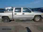 ✅ 2006 GMC Sierra 1500 SLE1 • VIN: 2GTEC13TX61231784 • Lot: 42782323. Listed on IAAI with 294,610 mi. Free auction sales archive from the USA and detailed vehicle history report at DreamBid. Image 13.