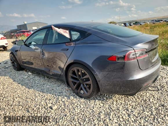 ✅ 2021 Tesla Model S Long Range • VIN: 5YJSA1E53MF433657 • Lot: 71838445. Wystawiony na Copart z przebiegiem Nie podano. Bezpłatny archiwum sprzedaży aukcyjnych z USA i szczegółowy raport historii pojazdu na DreamBid. Zdjęcie 2.