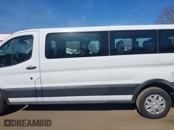 ✅ 2021 Ford Transit Passenger XL • VIN: 1FBAX2Y83MKA49312 • Лот: 41806818. Опубликован ранее на IAAI с пробегом 71 286 миль. Бесплатный доступ к архиву аукционных продаж из США и подробный отчёт об истории автомобиля на DreamBid. Изображение 14.