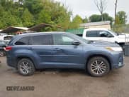 ✅ 2018 Toyota Highlander SE • VIN: 5TDJZRFH3JS855205 • Lot: 43188631. Listed on IAAI with 101,748 mi. Free auction sales archive from the USA and detailed vehicle history report at DreamBid. Image 13.