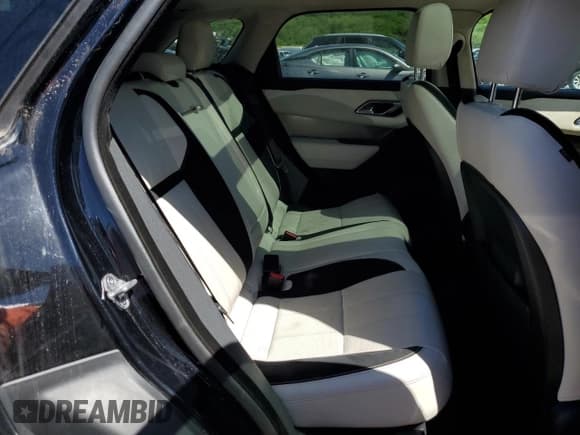 ✅ 2018 Land Rover Range Rover Velar S • VIN: SALYB2RN7JA743802 • Лот: 57102555. Опубликован ранее на Copart с пробегом 87 982 миль. Бесплатный доступ к архиву аукционных продаж из США и подробный отчёт об истории автомобиля на DreamBid. Изображение 11.