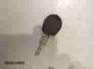 2005 Chevrolet Aveo SVM z VIN KL1TD52625B376542, wystawiony jako IAAI lot #41076894 z przebiegiem 197 578 mil mil oraz . Historia ofert i sprzedaży dostępna na DreamBid. Obrazek 11.