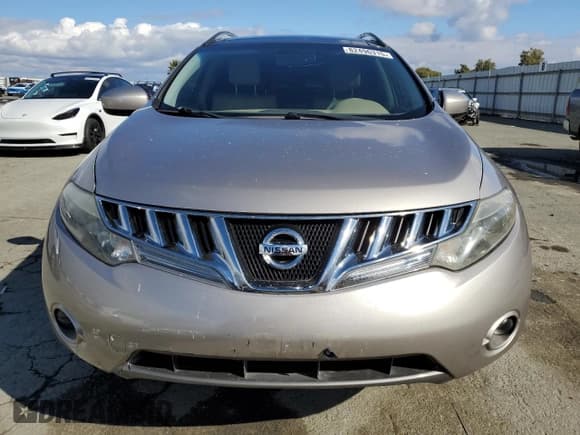 ✅ 2010 Nissan Murano LE • VIN: JN8AZ1MU9AW011689 • Lot: 82496315. Wystawiony na Copart z przebiegiem 142 983 mil. Bezpłatny archiwum sprzedaży aukcyjnych z USA i szczegółowy raport historii pojazdu na DreamBid. Zdjęcie 5.