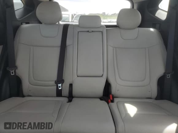 ✅ 2025 Hyundai Tucson SEL Convenience • VIN: 5NMJC3DE7SH457863 • Lot: 86987725. Wystawiony na Copart z przebiegiem 53 156 mil. Bezpłatny archiwum sprzedaży aukcyjnych z USA i szczegółowy raport historii pojazdu na DreamBid. Zdjęcie 10.