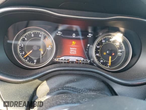 ✅ 2019 Jeep Cherokee Trailhawk • VIN: 1C4PJMBX5KD484305 • Lot: 92538185. Wystawiony na Copart z przebiegiem 75 929 mil. Bezpłatny archiwum sprzedaży aukcyjnych z USA i szczegółowy raport historii pojazdu na DreamBid. Zdjęcie 9.