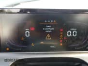 ✅ 2024 Kia Seltos LX • VIN: KNDEPCAA6R7658467 • Lot: 66353745. Wystawiony na Copart z przebiegiem 7 896 mil. Bezpłatny archiwum sprzedaży aukcyjnych z USA i szczegółowy raport historii pojazdu na DreamBid. Zdjęcie 9.