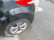 ✅ 2013 Hyundai Veloster w/Black Int • VIN: KMHTC6ADXDU149793 • Lot: 41537953. Wystawiony na IAAI z przebiegiem 117 635 mil. Bezpłatny archiwum sprzedaży aukcyjnych z USA i szczegółowy raport historii pojazdu na DreamBid. Zdjęcie 6.