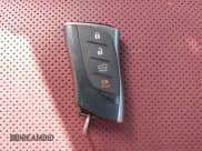 ✅ 2020 Lexus GX 460 Premium • VIN: JTJAM7BX5L5264749 • Lot: 43266527. Wystawiony na IAAI z przebiegiem 61 141 mil. Bezpłatny archiwum sprzedaży aukcyjnych z USA i szczegółowy raport historii pojazdu na DreamBid. Zdjęcie 11.