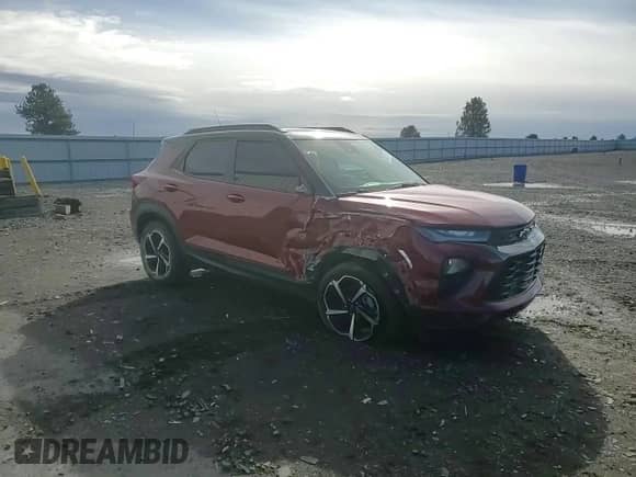 2022 Chevrolet TrailBlazer RS with VIN KL79MUSL8NB077105, listed as a Copart auction lot 82458115 with 21,382 mi miles and Salvage title. Bid and sale history available at DreamBid. Image 14.
