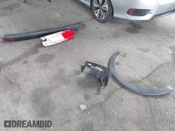 ✅ 2020 Ford Transit Cargo • VIN: 1FTYE1C89LKB18309 • Лот: 41745186. Опубликован ранее на IAAI с пробегом 44 937 миль. Бесплатный доступ к архиву аукционных продаж из США и подробный отчёт об истории автомобиля на DreamBid. Изображение 11.