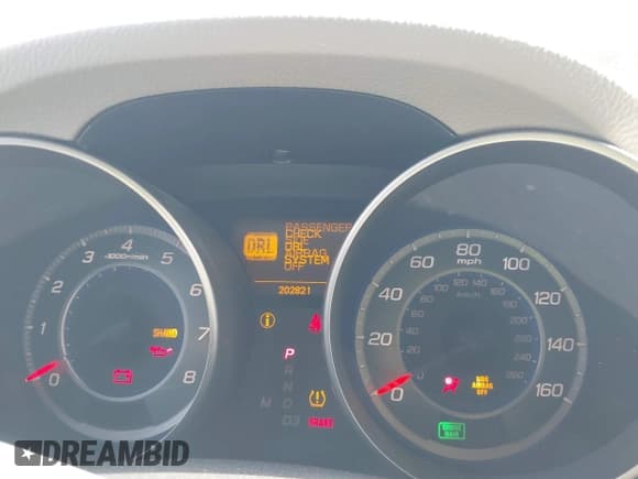 ✅ 2009 Acura MDX Technology • VIN: 2HNYD28619H526216 • Lot: 41211209. Wystawiony na IAAI z przebiegiem 202 821 mil. Bezpłatny archiwum sprzedaży aukcyjnych z USA i szczegółowy raport historii pojazdu na DreamBid. Zdjęcie 7.