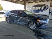 ✅ 2018 Ford Fusion SE • VIN: 3FA6P0LU8JR131947 • Lot: 93783915. Wystawiony na Copart z przebiegiem 155 927 mil. Bezpłatny archiwum sprzedaży aukcyjnych z USA i szczegółowy raport historii pojazdu na DreamBid. Zdjęcie 4.