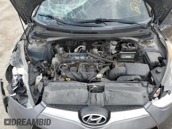 ✅ 2012 Hyundai Veloster w/Black Int • VIN: KMHTC6AD2CU043871 • Lot: 59579284. Wystawiony na Copart z przebiegiem Nie podano. Bezpłatny archiwum sprzedaży aukcyjnych z USA i szczegółowy raport historii pojazdu na DreamBid. Zdjęcie 12.