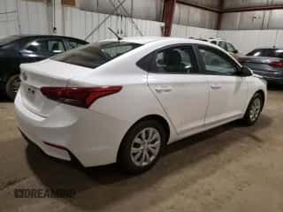 2019 Hyundai Accent SE z VIN 3KPC24A36KE060978, wystawiony jako Copart lot #67855784 z przebiegiem 61 609 mil mil oraz Czysty tytuł • Clean title. Historia ofert i sprzedaży dostępna na DreamBid. Obrazek 3.