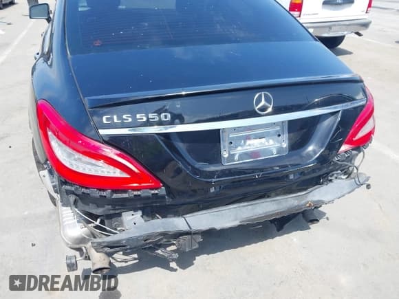 ✅ 2013 Mercedes-Benz CLS 550 • VIN: WDDLJ7DB0DA067234 • Lot: 42515448. Listed on IAAI with 91,575 mi. Free auction sales archive from the USA and detailed vehicle history report at DreamBid. Image 6.