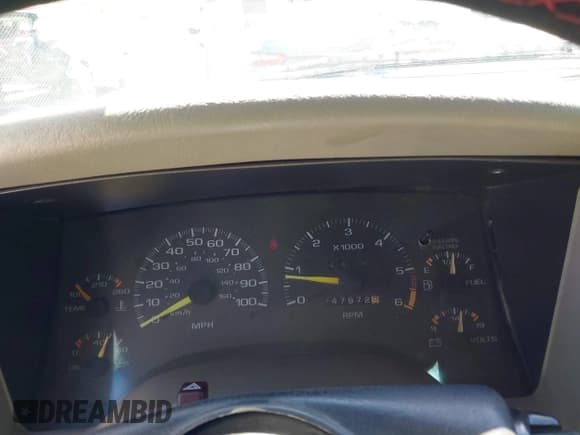 ✅ 1997 Chevrolet Blazer LS • VIN: 1GNDT13W0V2175348 • Lot: 41773422. Wystawiony na IAAI z przebiegiem 247 972 mil. Bezpłatny archiwum sprzedaży aukcyjnych z USA i szczegółowy raport historii pojazdu na DreamBid. Zdjęcie 7.