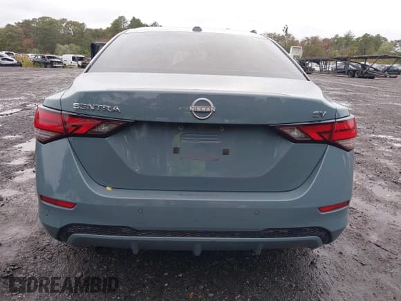 ✅ 2024 Nissan Sentra SV • VIN: 3N1AB8CV8RY222814 • Lot: 43424744. Listed on IAAI with 75,047 mi. Free auction sales archive from the USA and detailed vehicle history report at DreamBid. Image 16.