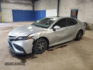 ✅ 2022 Toyota Camry SE • VIN: 4T1S11AK2NU050793 • Лот: 80096225. Опубликован ранее на Copart с пробегом 19 197 миль. Бесплатный доступ к архиву аукционных продаж из США и подробный отчёт об истории автомобиля на DreamBid. Изображение 1.