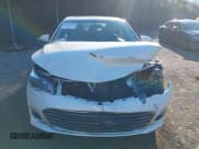 ✅ 2013 Toyota Avalon XLE Premium • VIN: 4T1BK1EB2DU071181 • Lot: 43609338. Listed on IAAI with 72,983 mi. Free auction sales archive from the USA and detailed vehicle history report at DreamBid. Image 13.