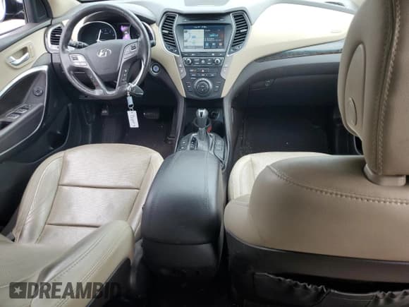 ✅ 2017 Hyundai Santa Fe 2.4L • VIN: 5XYZU3LB1HG450644 • Лот: 69337864. Опубликован ранее на Copart с пробегом 91 483 миль. Бесплатный доступ к архиву аукционных продаж из США и подробный отчёт об истории автомобиля на DreamBid. Изображение 8.