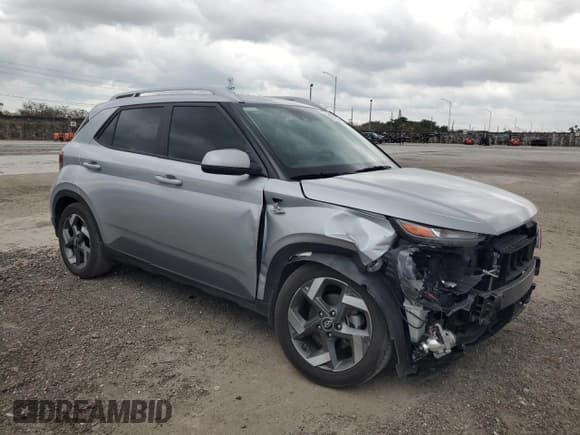 ✅ 2022 Hyundai Venue SEL • VIN: KMHRC8A35NU190024 • Lot: 48622005. Listed on Copart with 16,064 mi. Free auction sales archive from the USA and detailed vehicle history report at DreamBid. Image 4.