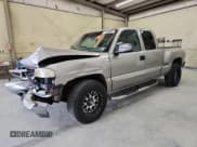 ✅ 1999 GMC Sierra 1500 SLE • VIN: 1GTEK19T7XZ520785 • Лот: 67946695. Опубликован ранее на Copart с пробегом 306 015 миль. Бесплатный доступ к архиву аукционных продаж из США и подробный отчёт об истории автомобиля на DreamBid. Изображение 1.
