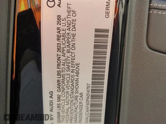 ✅ 2023 Audi S4 Prestige • VIN: WAUC4AF40PA014757 • Лот: 81585784. Опубликован ранее на Copart с пробегом 16 029 миль. Бесплатный доступ к архиву аукционных продаж из США и подробный отчёт об истории автомобиля на DreamBid. Изображение 13.