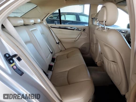 ✅ 2002 Mercedes-Benz C 230/260/280/320 • VIN: WDBRF61J52F287947 • Lot: 69471795. Wystawiony na Copart z przebiegiem 144 473 mil. Bezpłatny archiwum sprzedaży aukcyjnych z USA i szczegółowy raport historii pojazdu na DreamBid. Zdjęcie 10.