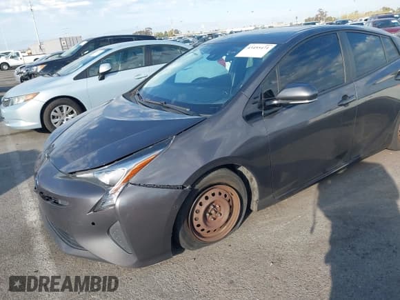 ✅ 2017 Toyota Prius Three • VIN: JTDKARFU7H3544106 • Лот: 43455471. Опубликован ранее на IAAI с пробегом 210 224 миль. Бесплатный доступ к архиву аукционных продаж из США и подробный отчёт об истории автомобиля на DreamBid. Изображение 6.