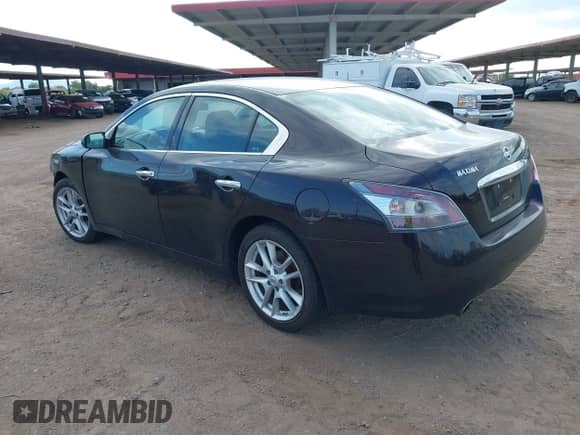 2012 Nissan Maxima S z VIN 1N4AA5AP5CC830766, wystawiony jako IAAI lot #42196124 z przebiegiem 222 928 mil mil oraz . Historia ofert i sprzedaży dostępna na DreamBid. Obrazek 3.