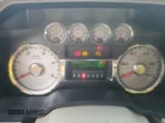 ✅ 2008 Ford F-450 XL • VIN: 1FTXW43R78EA89840 • Lot: 63875354. Wystawiony na Copart z przebiegiem 192 245 mil. Bezpłatny archiwum sprzedaży aukcyjnych z USA i szczegółowy raport historii pojazdu na DreamBid. Zdjęcie 9.