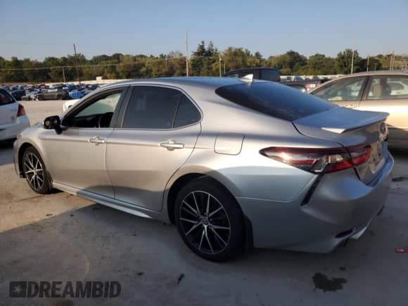 2021 Toyota Camry Hybrid SE с VIN 4T1S31AK2MU563275, выставлен на аукционе Copart как лот 80789115 с пробегом 133 191 миль миль и На запчасти • Non repairable. История ставок и продаж доступна на DreamBid. Изображение 2.