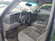 ✅ 2005 Chevrolet Avalanche LS • VIN: 3GNEC12Z55G272567 • Lot: 42602466. Listed on IAAI with 183,216 mi. Free auction sales archive from the USA and detailed vehicle history report at DreamBid. Image 5.