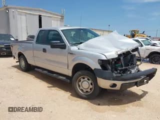 ✅ 2013 Ford F-150 XL • VIN: 1FTEX1CM3DKG47489 • Lot: 42302778. Listed on IAAI with Not provided. Free auction sales archive from the USA and detailed vehicle history report at DreamBid. Image 1.