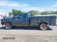 ✅ 2011 Chevrolet Silverado 2500HD • VIN: 1GB2KVCG9BZ411876 • Lot: 42557170. Wystawiony na IAAI z przebiegiem 71 775 mil. Bezpłatny archiwum sprzedaży aukcyjnych z USA i szczegółowy raport historii pojazdu na DreamBid. Zdjęcie 13.