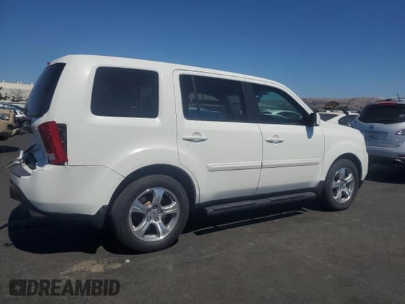 ✅ 2014 Honda Pilot EX-L • VIN: 5FNYF3H51EB015246 • Lot: 70303625. Listed on Copart with 97,123 mi. Free auction sales archive from the USA and detailed vehicle history report at DreamBid. Image 3.