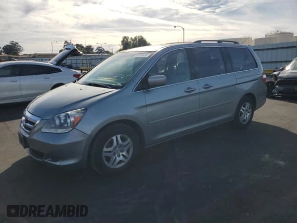 ✅ 2006 Honda Odyssey EX-L • VIN: 5FNRL38626B020706 • Лот: 92313235. Опубликован ранее на Copart с пробегом 149 447 миль. Бесплатный доступ к архиву аукционных продаж из США и подробный отчёт об истории автомобиля на DreamBid. Изображение 1.