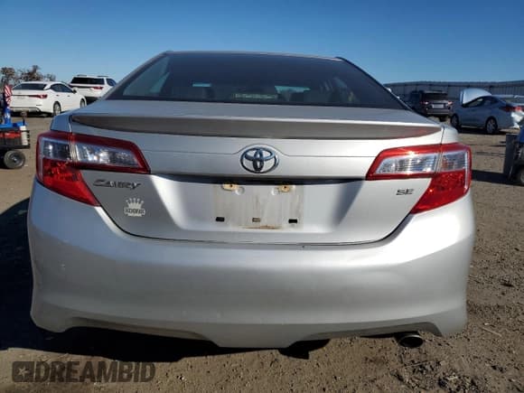 ✅ 2012 Toyota Camry SE • VIN: 4T1BF1FK6CU136230 • Lot: 91566905. Wystawiony na Copart z przebiegiem 174 066 mil. Bezpłatny archiwum sprzedaży aukcyjnych z USA i szczegółowy raport historii pojazdu na DreamBid. Zdjęcie 6.
