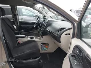 ✅ 2013 Dodge Grand Caravan SXT • VIN: 2C4RDGCG7DR553141 • Lot: 43888554. Listed on IAAI with 360,514 mi. Free auction sales archive from the USA and detailed vehicle history report at DreamBid. Image 5.