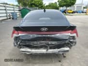 ✅ 2021 Hyundai Elantra SE • VIN: KMHLL4AG9MU140081 • Lot: 80735205. Listed on Copart with 73,347 mi. Free auction sales archive from the USA and detailed vehicle history report at DreamBid. Image 6.