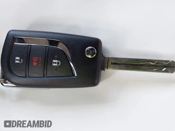 ✅ 2019 Toyota RAV4 LE • VIN: 2T3K1RFV5KW057113 • Lot: 43330725. Listed on IAAI with 75,778 mi. Free auction sales archive from the USA and detailed vehicle history report at DreamBid. Image 11.