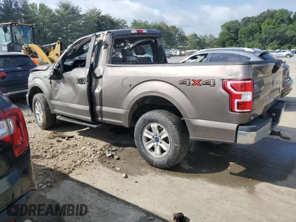 ✅ 2018 Ford F-150 XL • VIN: 1FTMF1E54JKD77172 • Lot: 65162505. Listed on Copart with Not provided. Free auction sales archive from the USA and detailed vehicle history report at DreamBid. Image 2.