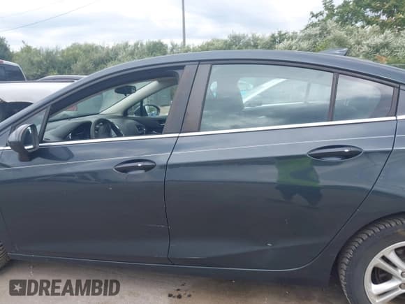 ✅ 2018 Chevrolet Cruze LT • VIN: 1G1BE5SM3J7154193 • Лот: 43103768. Опубликован ранее на IAAI с пробегом 56 871 миль. Бесплатный доступ к архиву аукционных продаж из США и подробный отчёт об истории автомобиля на DreamBid. Изображение 14.