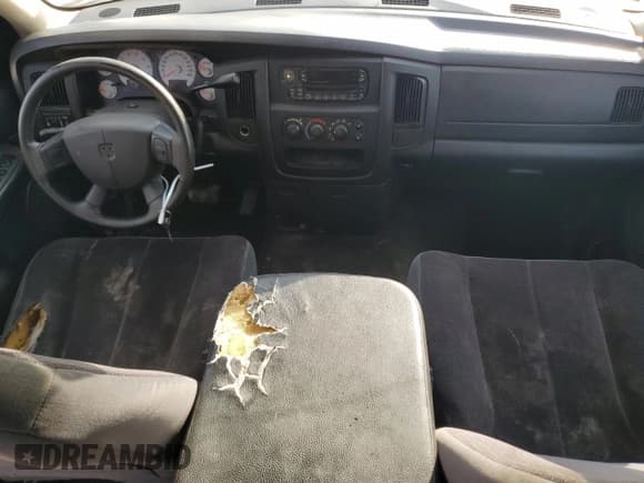 ✅ 2005 Dodge 1500 SLT • VIN: 1D7HA18D65S171947 • Лот: 71863594. Опубликован ранее на Copart с пробегом 277 588 миль. Бесплатный доступ к архиву аукционных продаж из США и подробный отчёт об истории автомобиля на DreamBid. Изображение 8.