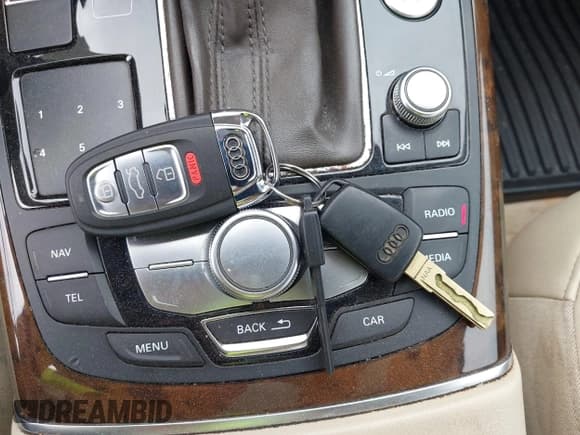 ✅ 2016 Audi A6 Premium Plus • VIN: WAUGFAFC7GN134115 • Лот: 43026457. Опубликован ранее на IAAI с пробегом 103 428 миль. Бесплатный доступ к архиву аукционных продаж из США и подробный отчёт об истории автомобиля на DreamBid. Изображение 11.