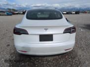 ✅ 2020 Tesla Model 3 Standard Range Plus • VIN: 5YJ3E1EA3LF800710 • Lot: 54778095. Wystawiony na Copart z przebiegiem 94 080 mil. Bezpłatny archiwum sprzedaży aukcyjnych z USA i szczegółowy raport historii pojazdu na DreamBid. Zdjęcie 6.